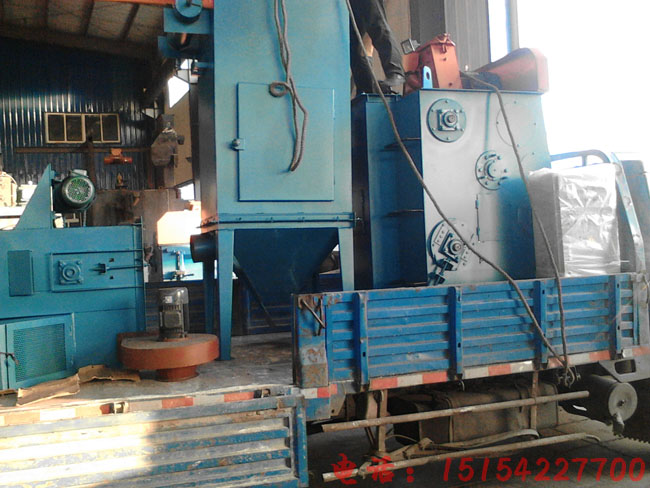 Q326履帶式拋丸機(jī)車(chē)間內(nèi)裝車(chē)準(zhǔn)備發(fā)貨 Q326履帶式拋丸機(jī)車(chē)間內(nèi)裝車(chē)準(zhǔn)備發(fā)貨